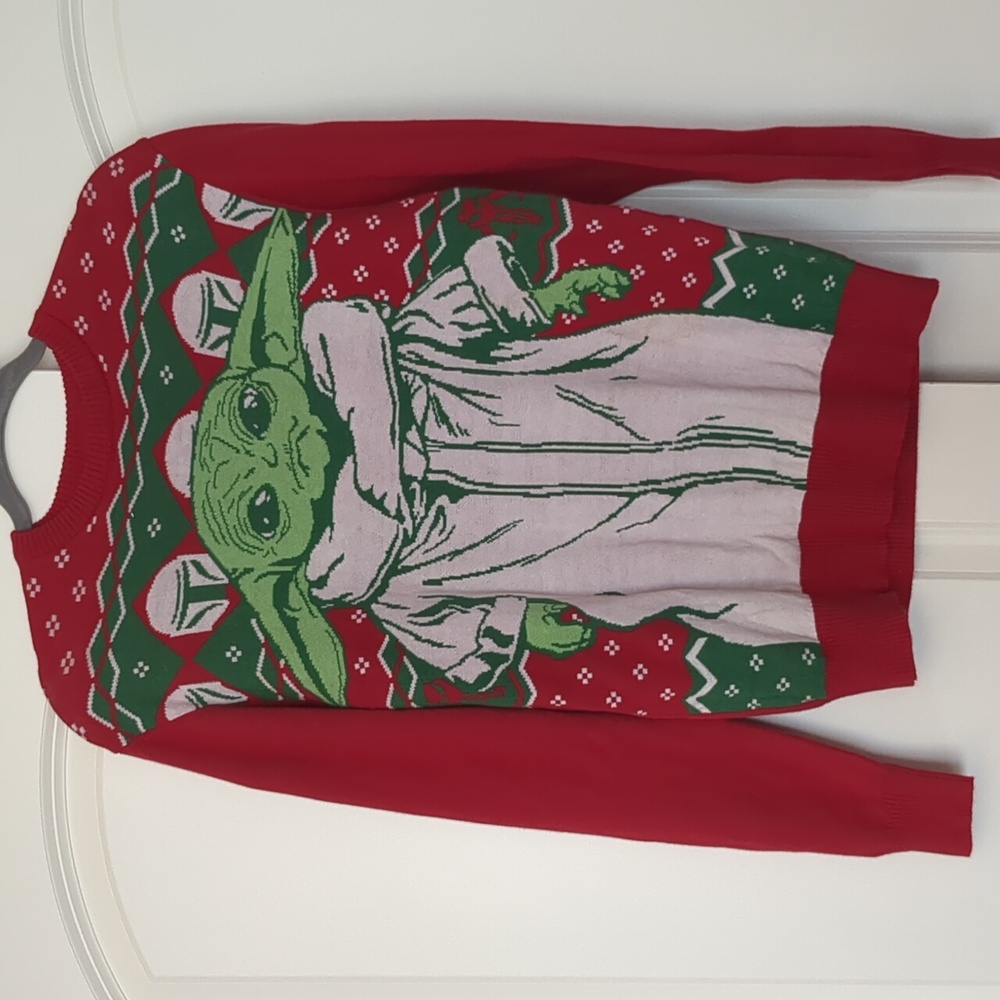 The mandalorian The child unisex sweater